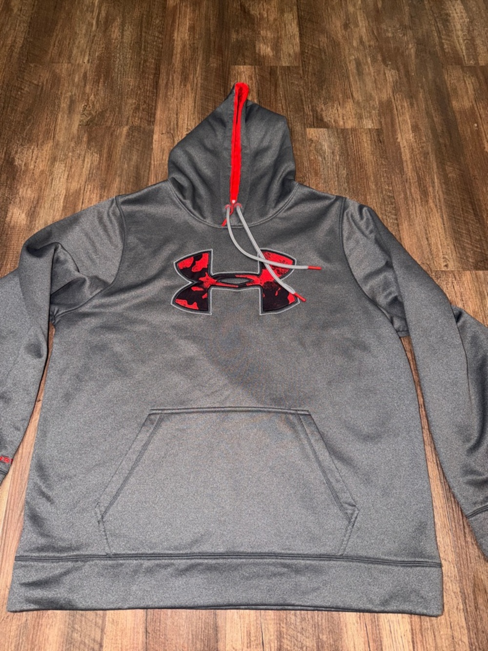 UNDER ARMOUR XSTORM MENS HOODIE size XL